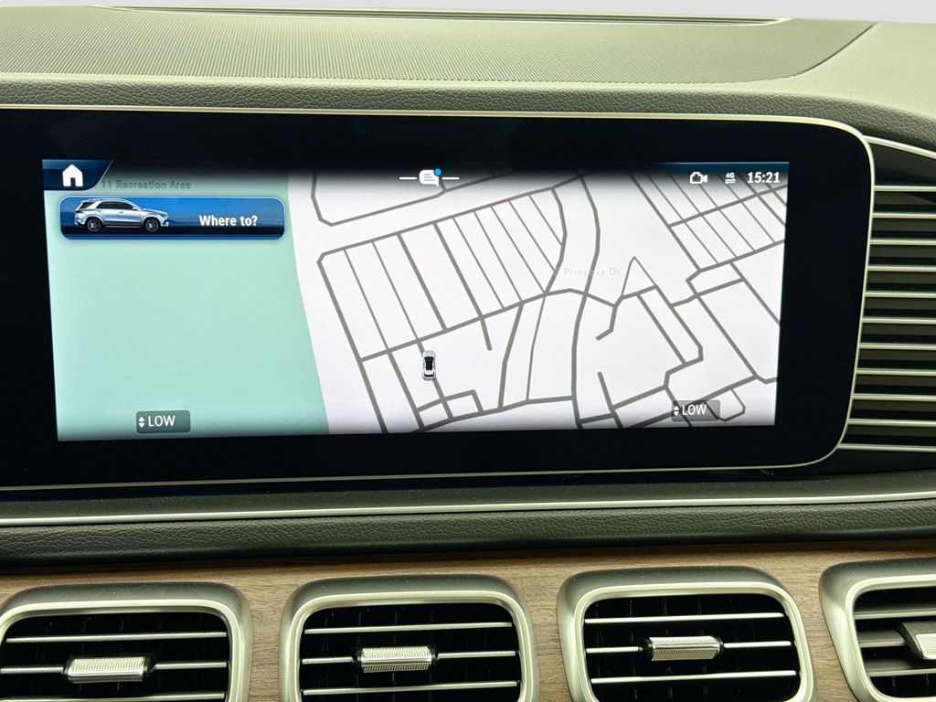 Thumbnail: 2026 Mercedes-Benz GLE - 14