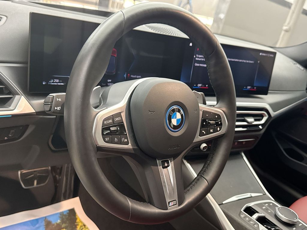 2024 BMW 3 Series 330e xDrive 6