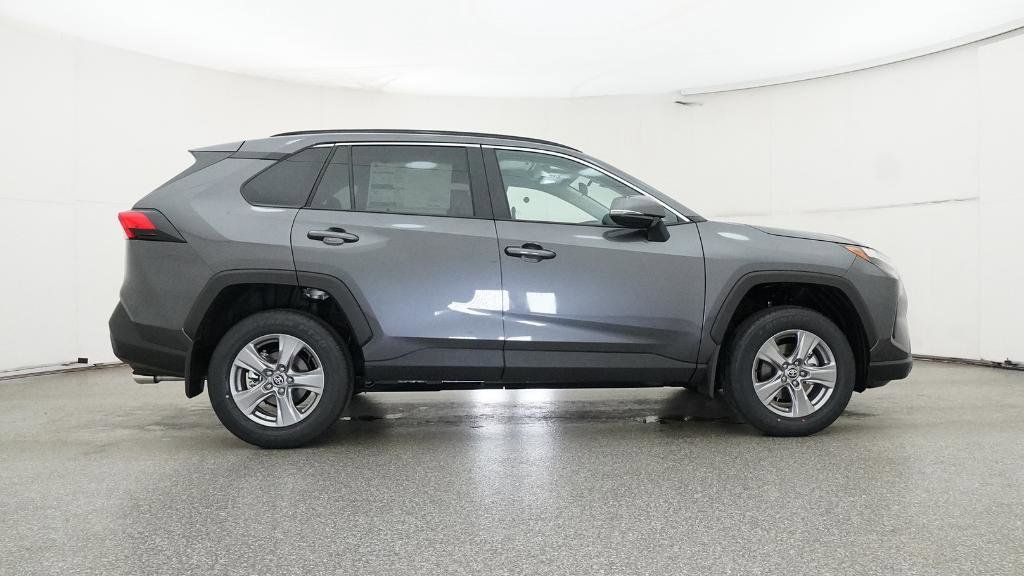 Thumbnail: 2025 Toyota RAV4 - 25