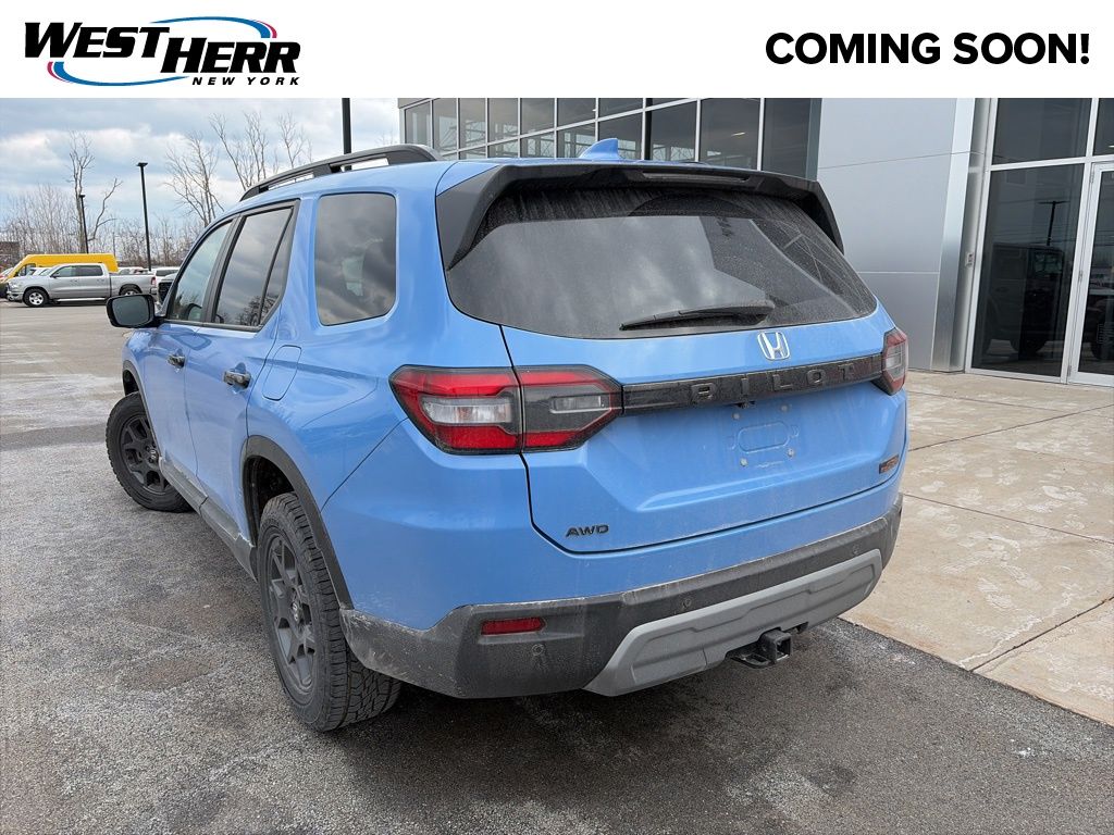 Used 2024 Blue Honda TrailSport image 3