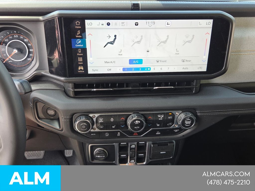 Used 2025 Black Jeep Sahara image 19