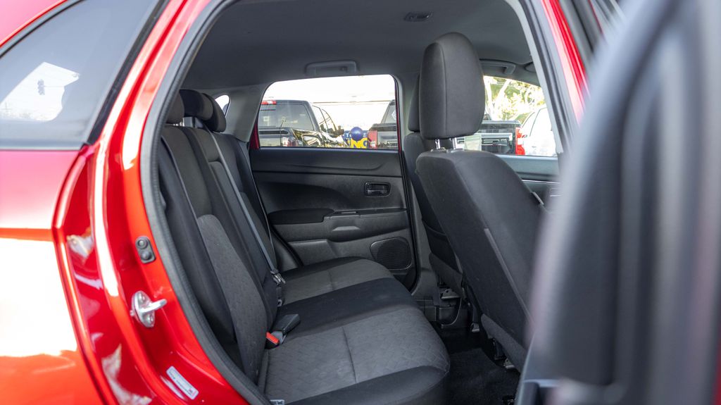 Used 2020 Mitsubishi Outlander Sport 2.0 ES 4D Sport Utility