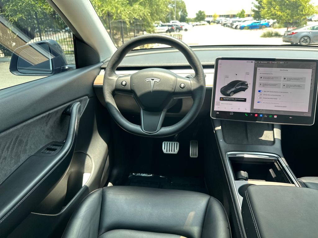 Used Car 2022 Tesla Model Y  Long Range For Sale Under $35,000 In Austin, Texas