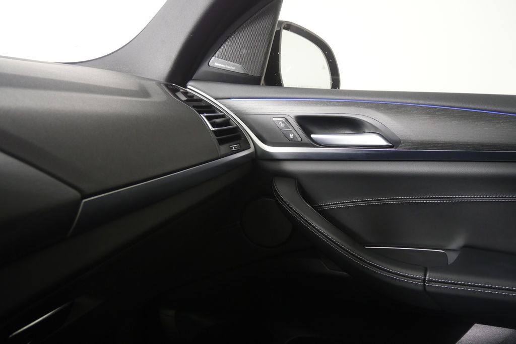 Thumbnail: 2023 BMW X3 - 26