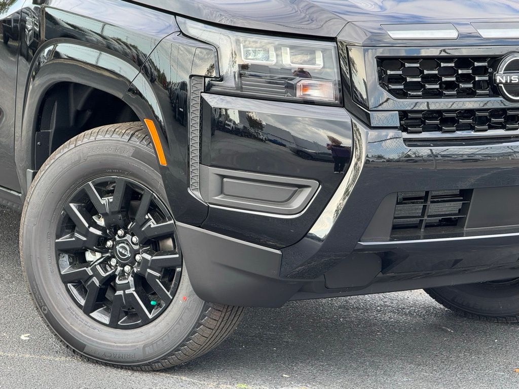 New 2026 Nissan Frontier Truck
