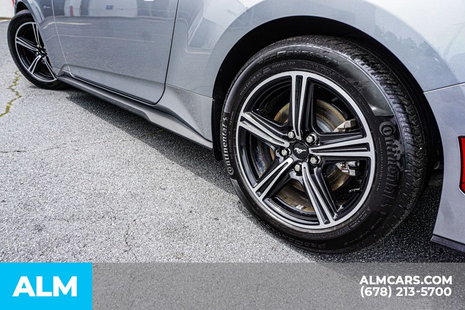 Used 2025 Silver Ford EcoBoost Premium image 16