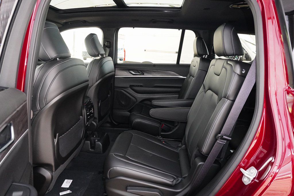 New Car 2025 Jeep Grand Cherokee L  Limited For Sale Under $50,000 In Weatherford, Texas