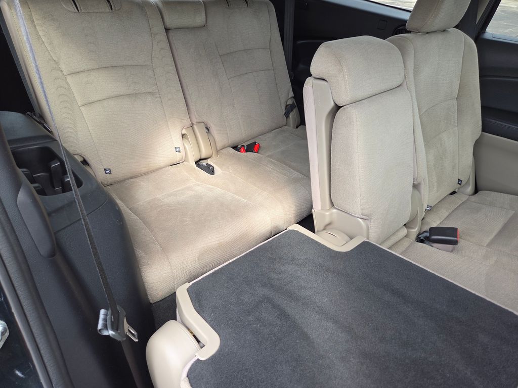 Certified Used 2018 Black Honda EX image 27