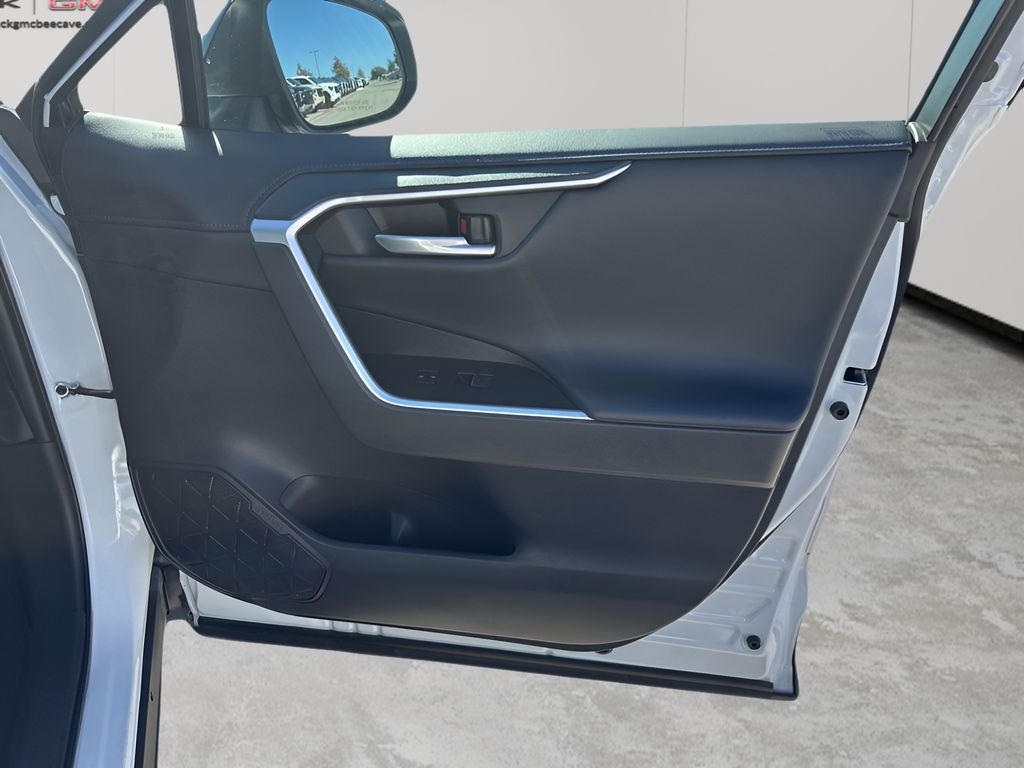 Used Car 2023 Toyota Rav4 Hybrid  Xse For Sale Under $35,000 In Austin, Texas