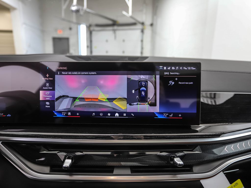 Thumbnail: 2026 BMW X5 - 18