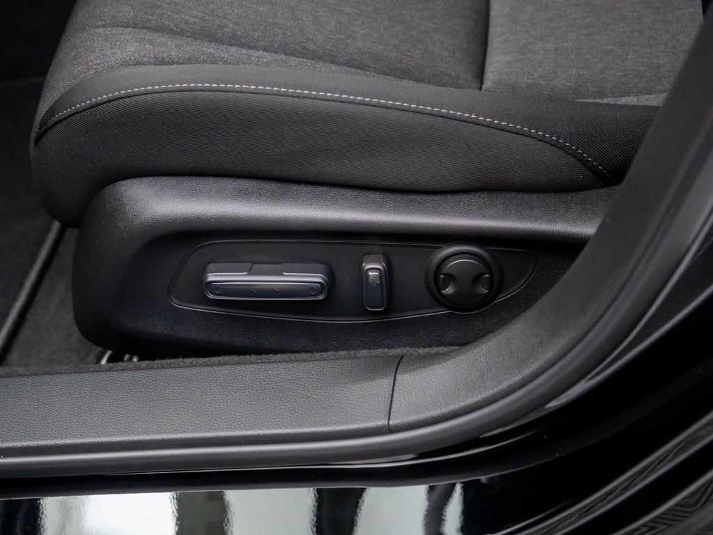2025 Honda Accord SE photo