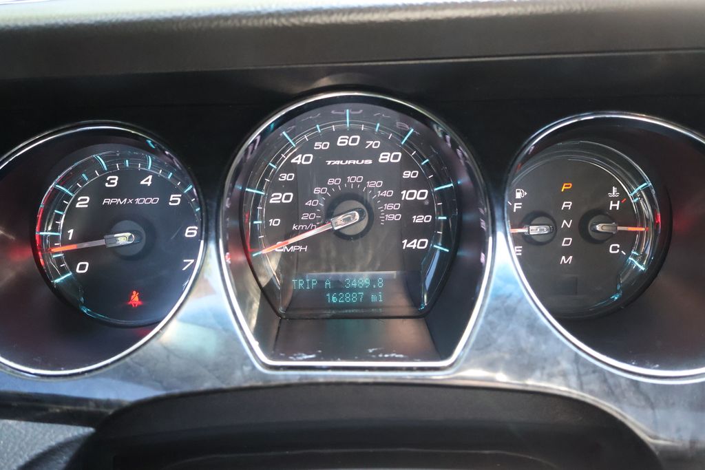 Thumbnail: 2012 Ford Taurus - 24