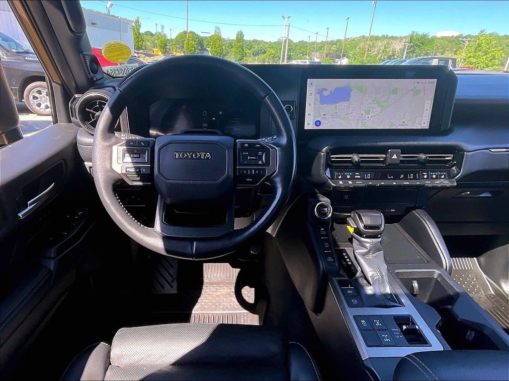 2025 Toyota Land Cruiser — photo 17