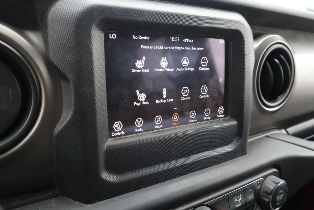 Thumbnail: 2019 Jeep Wrangler - 26