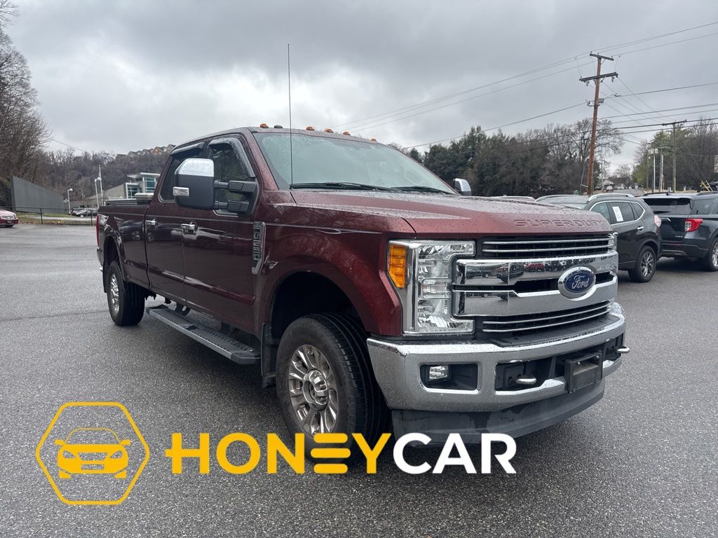 2017 Ford F-250 Super Duty Lariat Crew Cab 4WD
