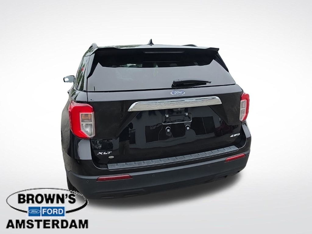 2023 Ford Explorer XLT - 6
