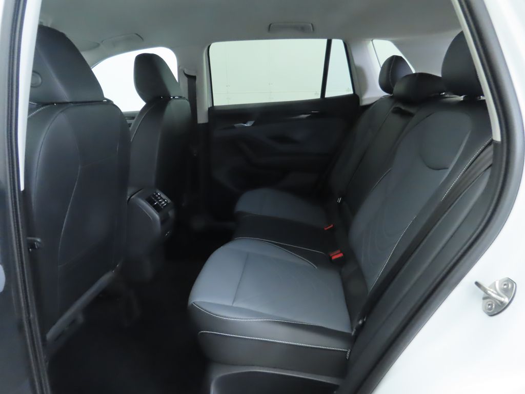 Thumbnail: 2026 Volkswagen Tiguan - 21