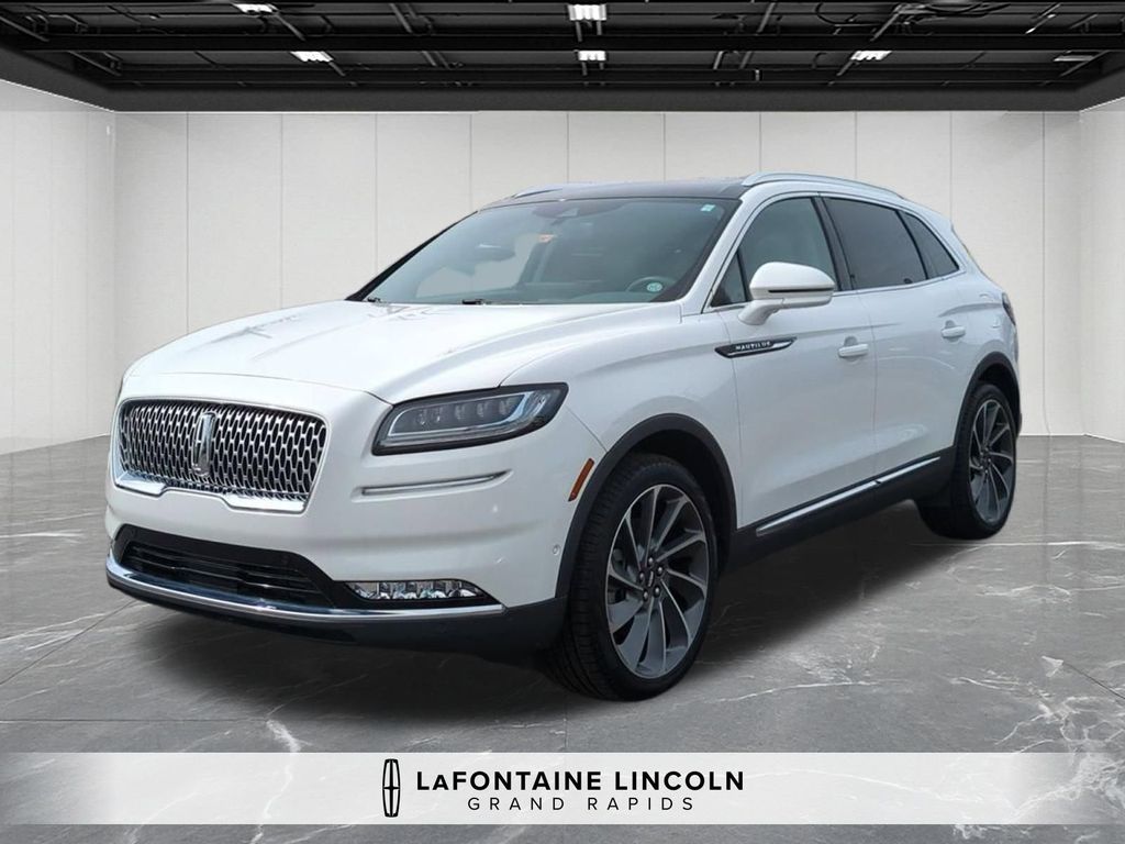 2022 Lincoln Nautilus Reserve AWD