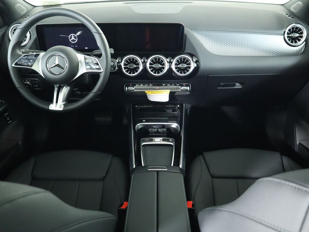 2025 Mercedes-Benz GLA 250 13