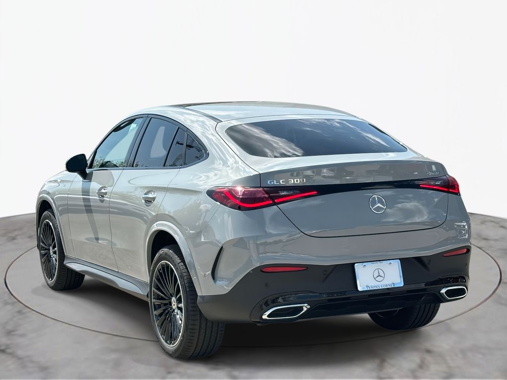 2025 Mercedes-Benz GLC 300 6