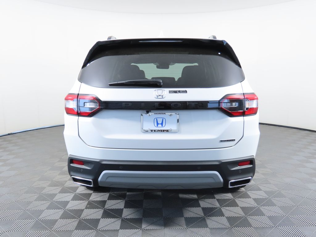 2025 Honda Pilot Touring 6