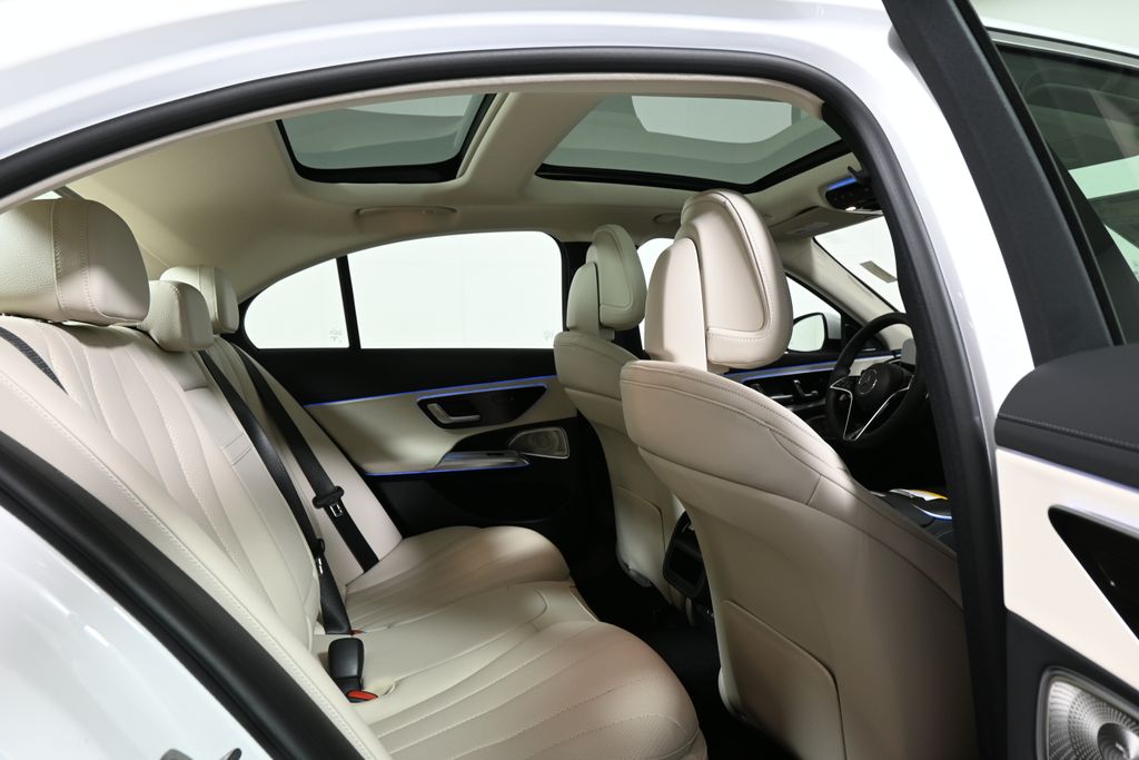 Thumbnail: 2026 Mercedes-Benz E-Class - 20