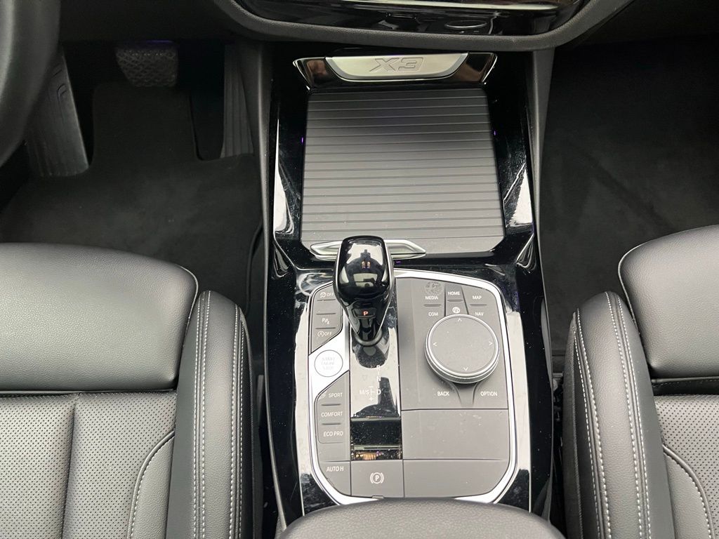 Thumbnail: 2023 BMW X3 - 11