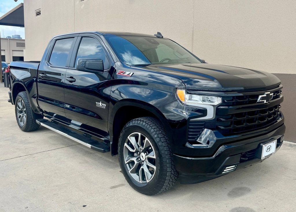 2024 Chevrolet Silverado 1500 RST 4