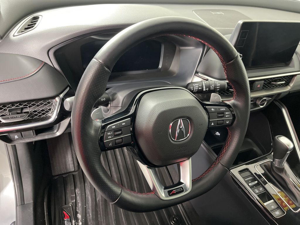 Thumbnail: 2025 Acura ADX - 30