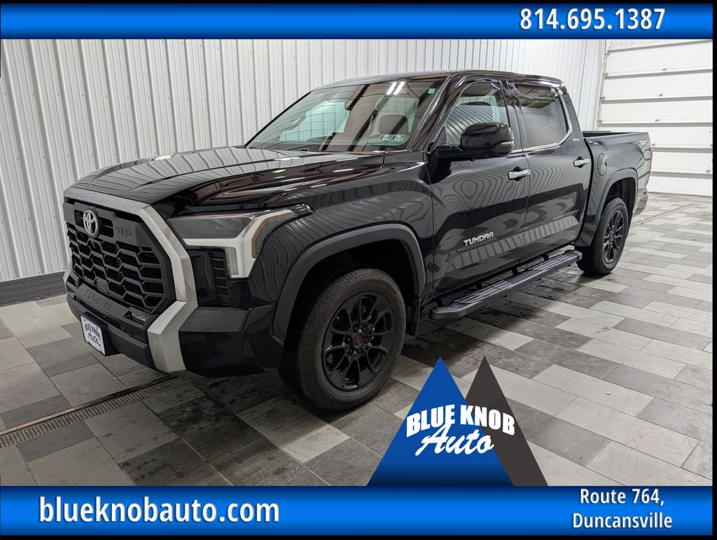 2023 Toyota Tundra Limited CrewMax Cab 4WD