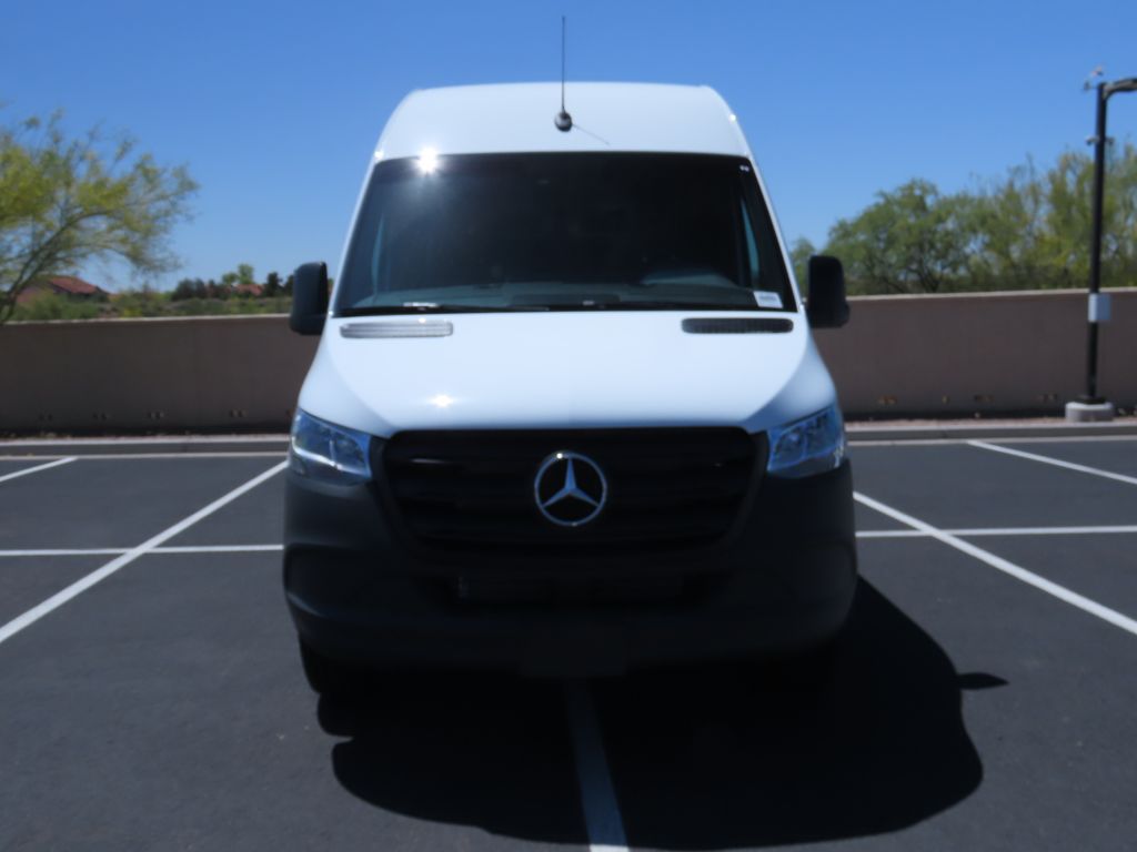 2024 Mercedes-Benz Sprinter 2500 2