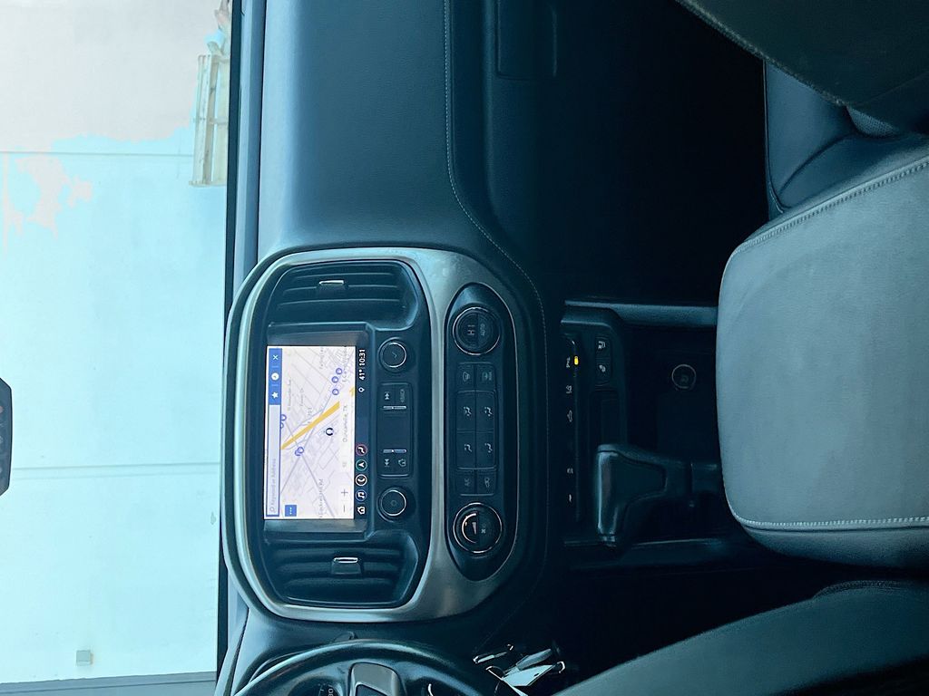 Used 2021 Black GMC Denali image 22