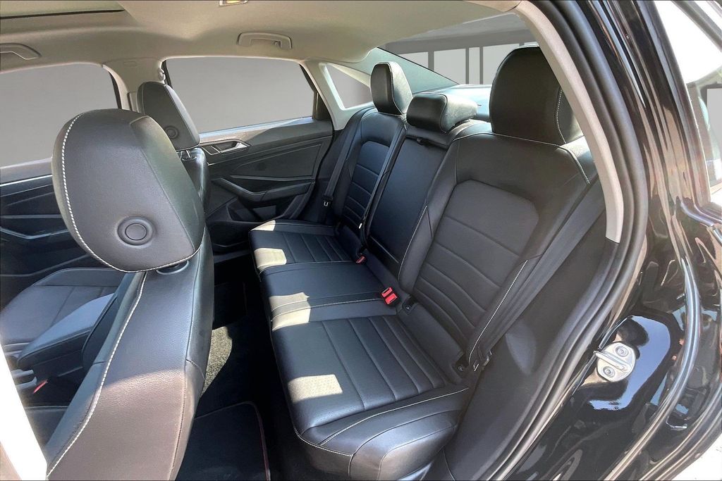 Used 2024 Volkswagen Jetta Sedan