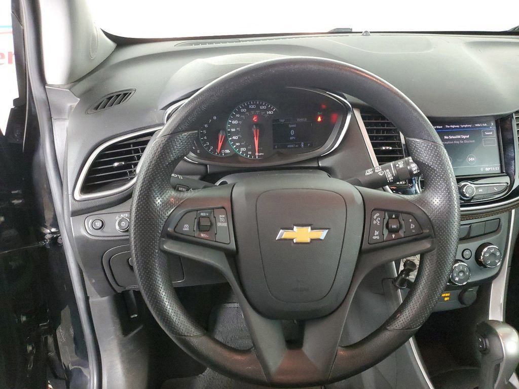 2021 Chevrolet Trax LT 23