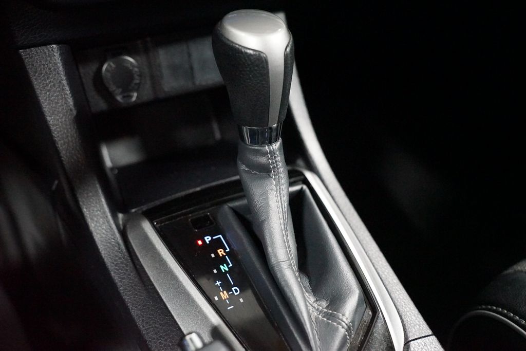 Thumbnail: 2016 Toyota Corolla - 21