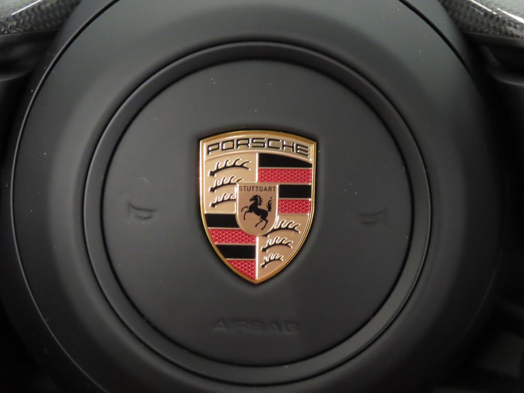 Thumbnail: 2025 Porsche  - 20