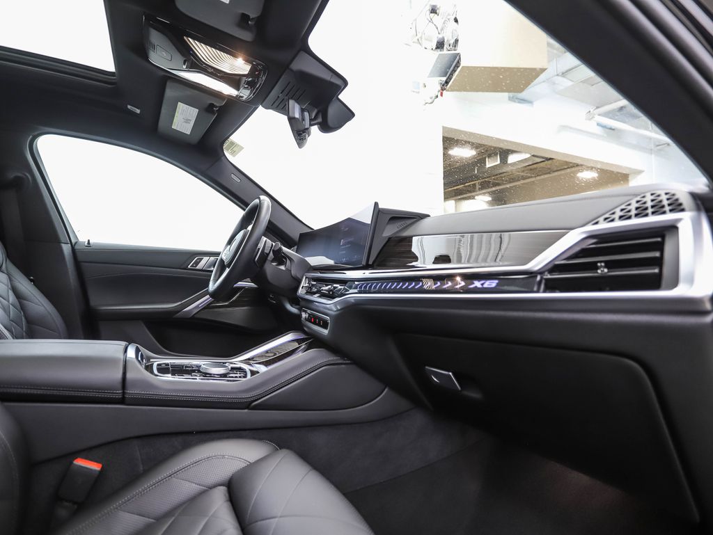 2025 BMW X6 xDrive40i 28