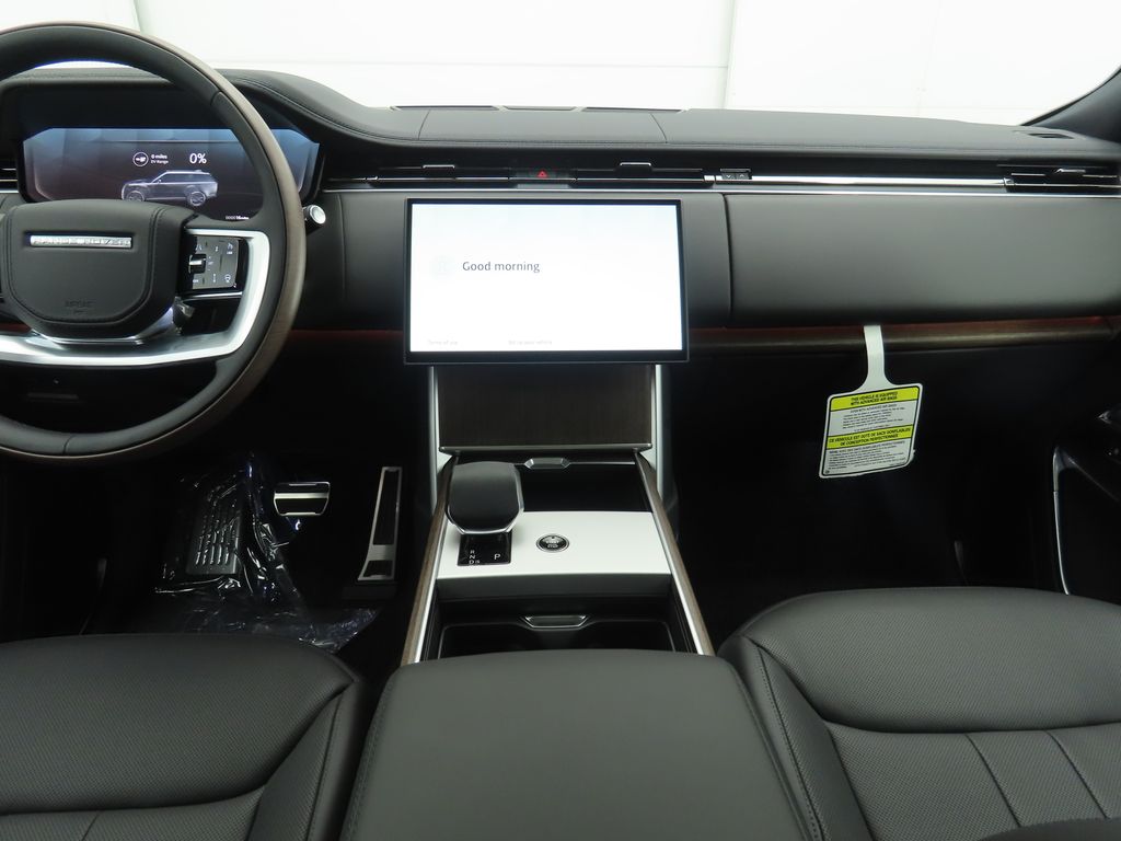 Thumbnail: 2025 Land Rover Range Rover - 13