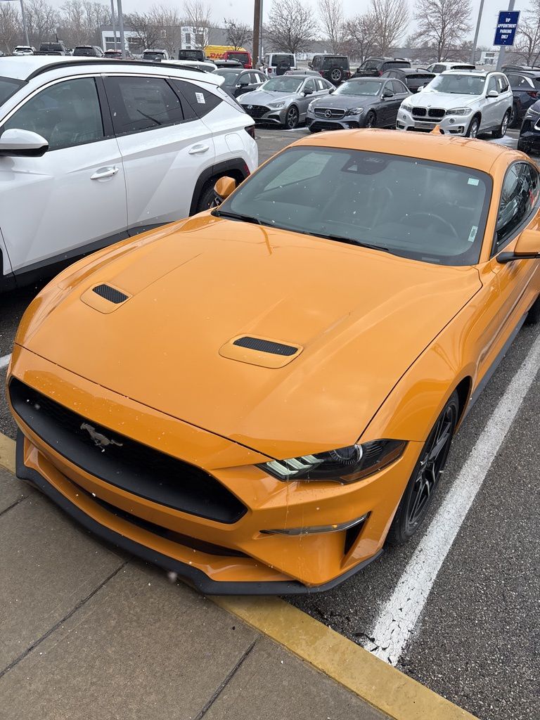 2022 Ford Mustang EcoBoost Premium Fastback RWD