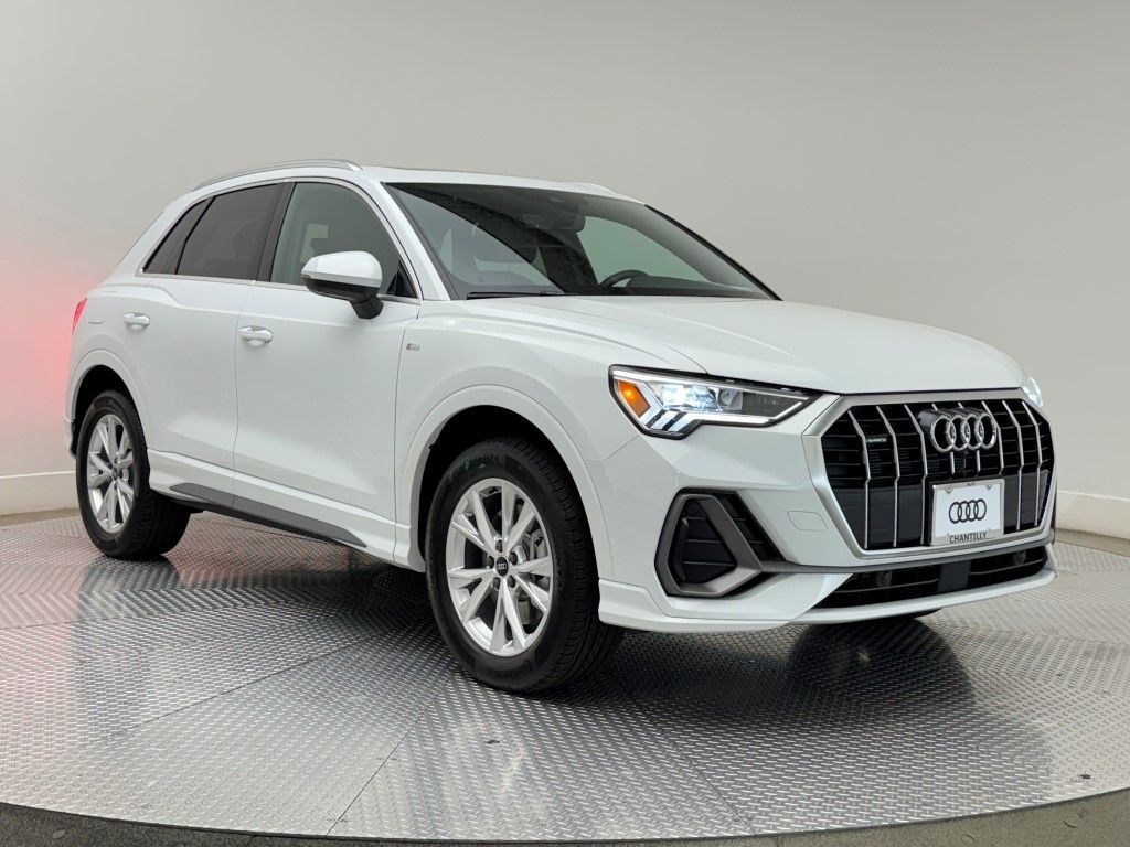 2024 Audi Q3 Premium Plus 2
