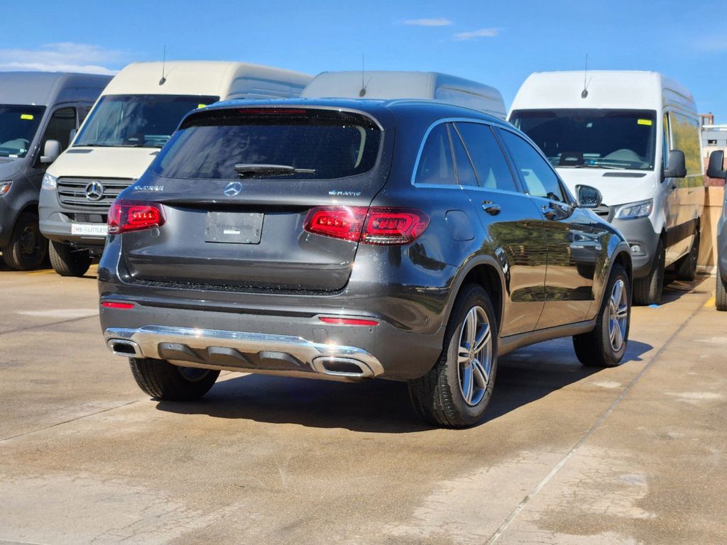 2021 Mercedes-Benz GLC GLC 300 5