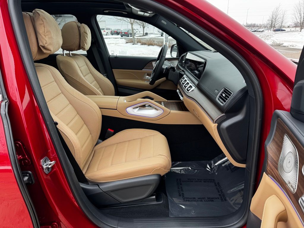 2025 Mercedes-Benz GLE GLE 450e photo