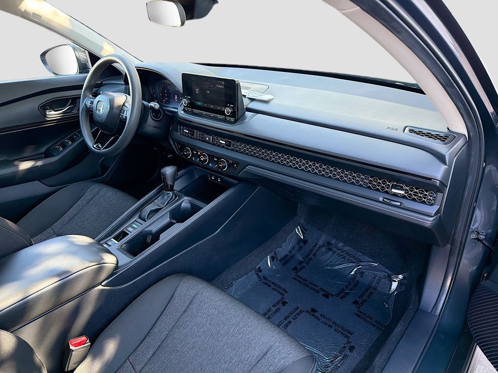 Thumbnail: 2024 Honda Accord - 27