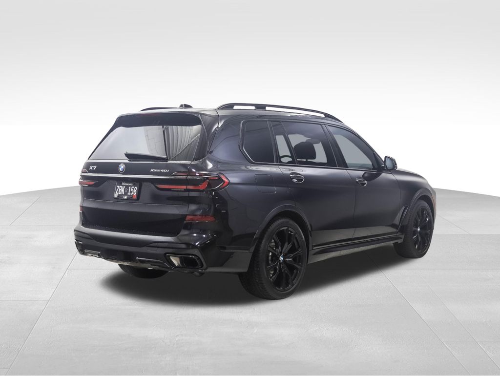 Thumbnail: 2024 BMW X7 - 5