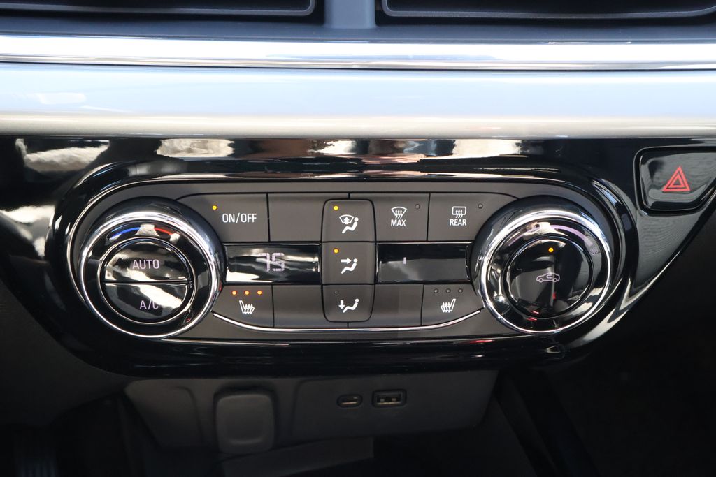 Thumbnail: 2026 Chevrolet Trax - 28