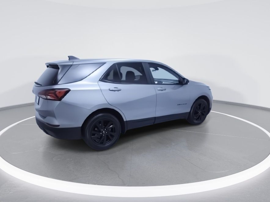 View vehicle photo 2