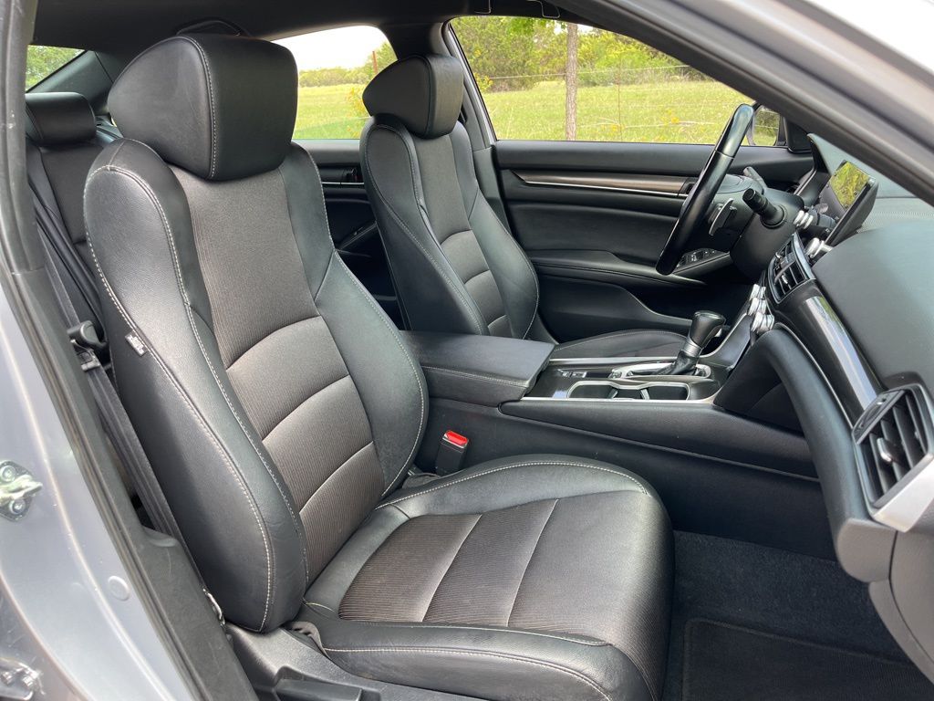 2020 Honda Accord Sport 28