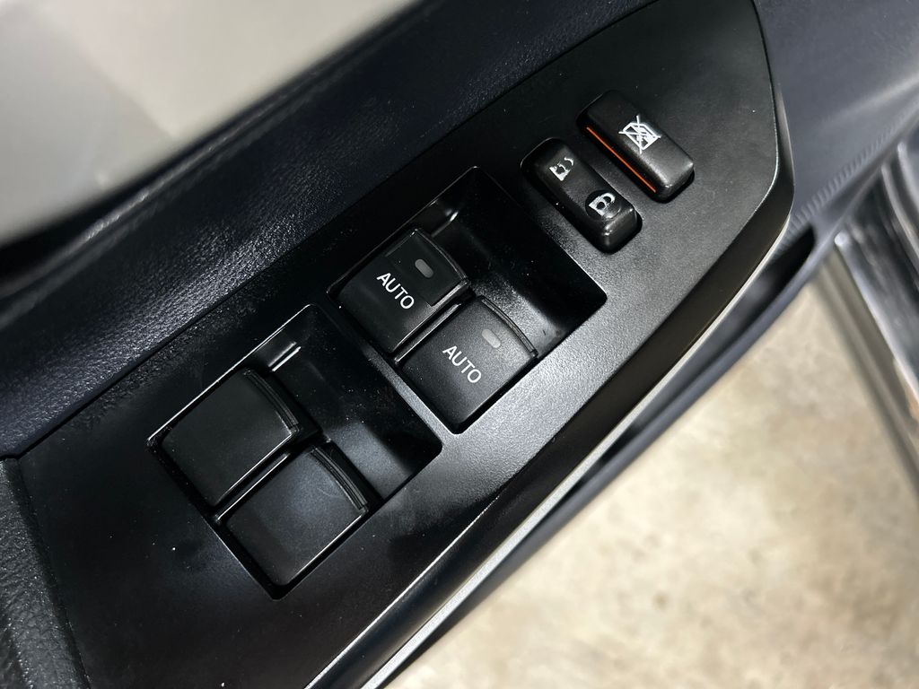 Used 2015 Black Toyota Limited image 7