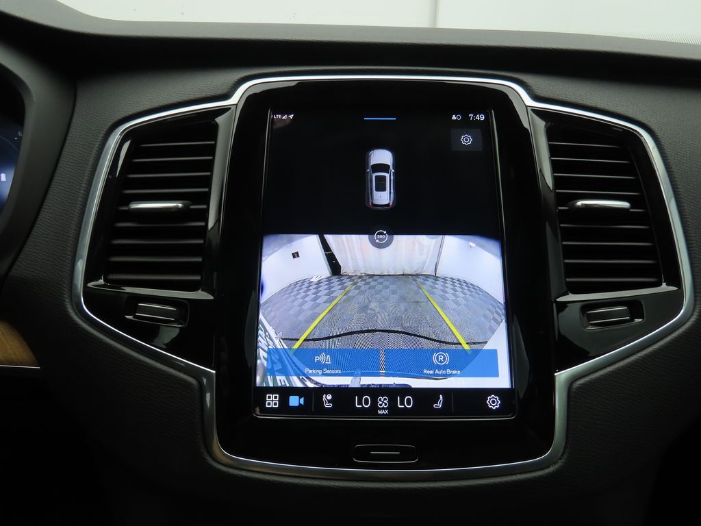 Thumbnail: 2024 Volvo XC90 - 15
