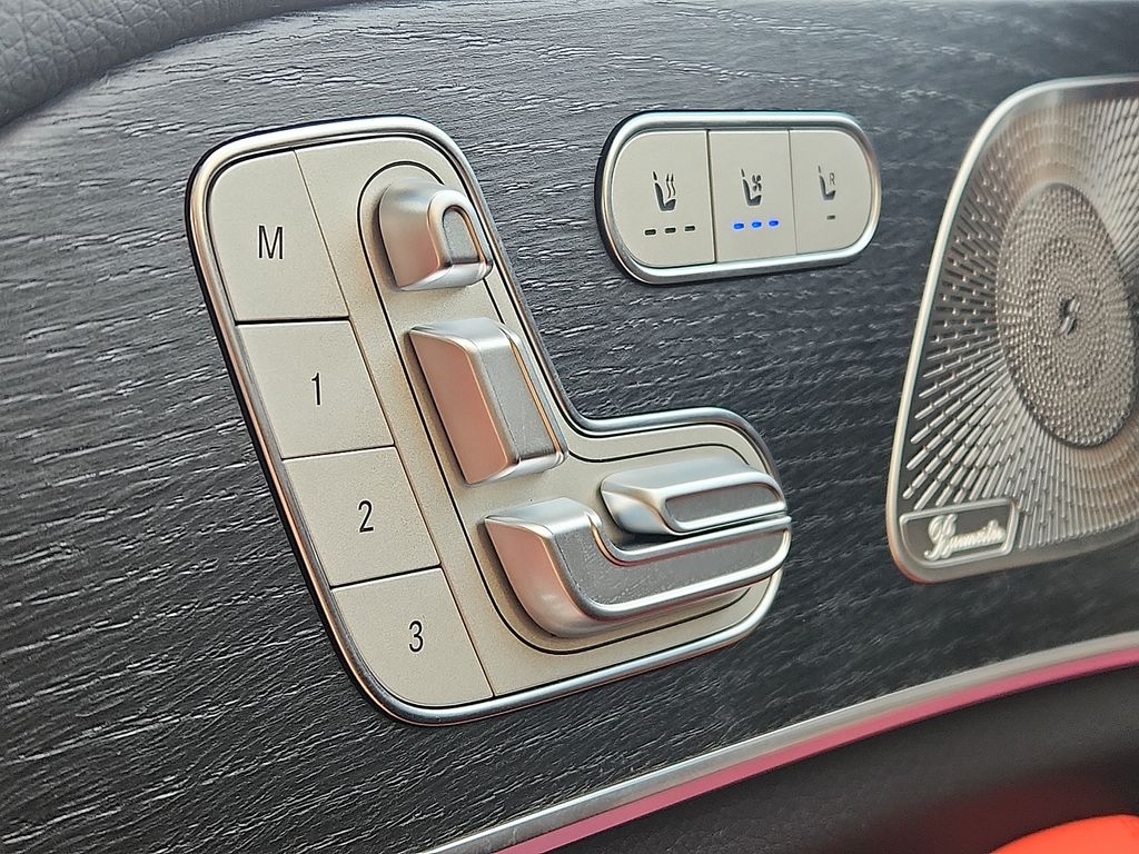 Thumbnail: 2026 Mercedes-Benz GLE - 15